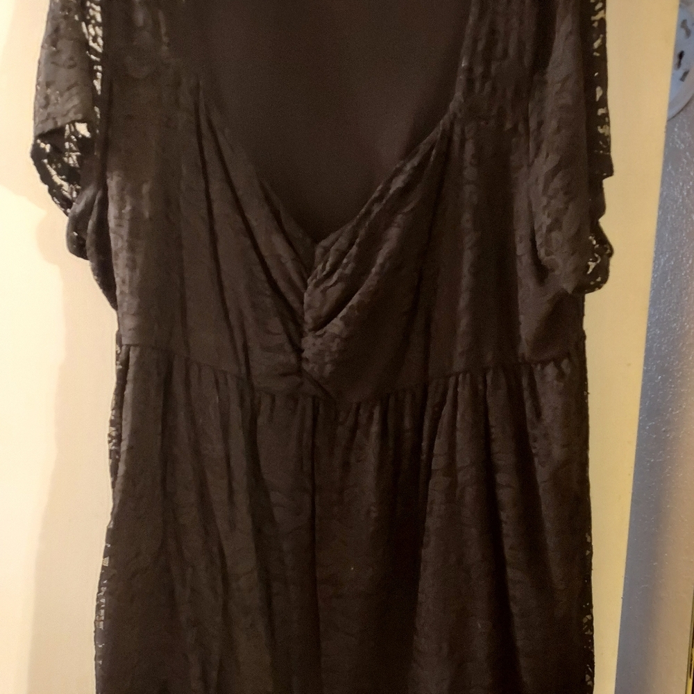 Torrid size 4 lace top black